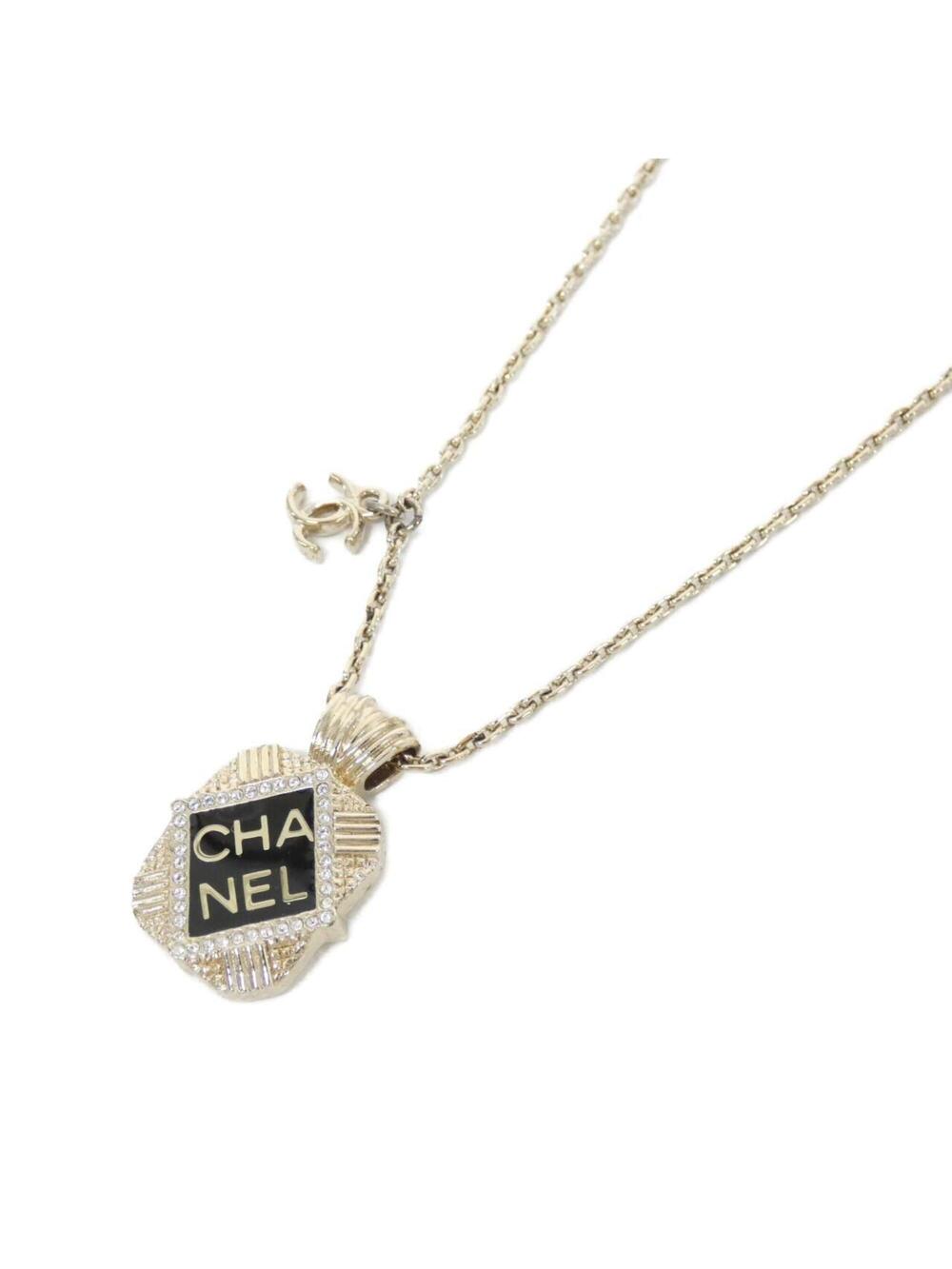 Chanel Pendant Necklace With Black #287956C10B